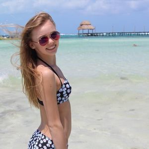 Meet your Posher, Paige