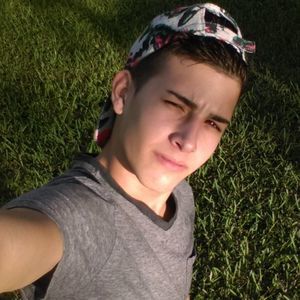 Meet your Posher, Livan