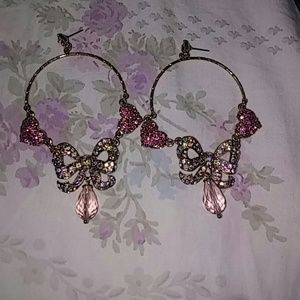 ??Betsy Johnson Bow/Hearts earings