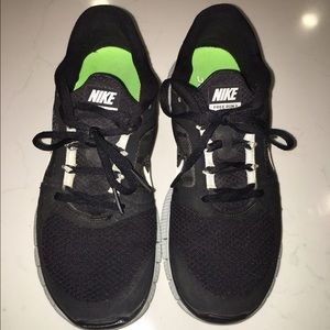 NIKE Run Free 3 size 8.5
