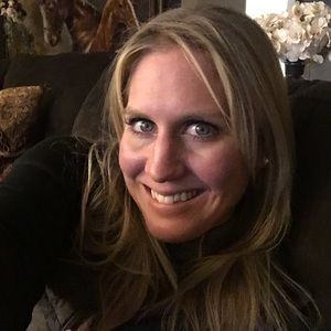 Meet your Posher, Anne