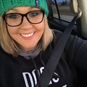 Meet your Posher, Sam