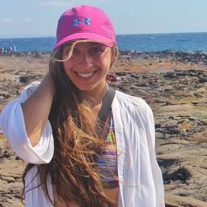 Meet your Posher, Gina