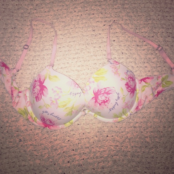 Gilly Hicks Bra 34 D