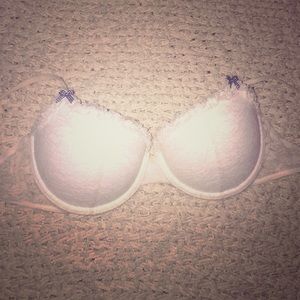 Gilly Hicks lace bra 36C