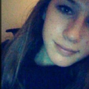 Meet your Posher, Lydia