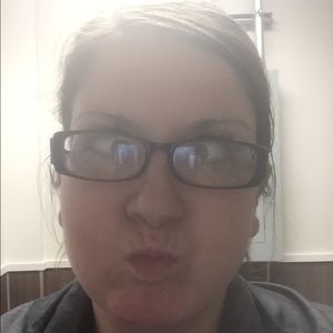 Meet your Posher, Jennie