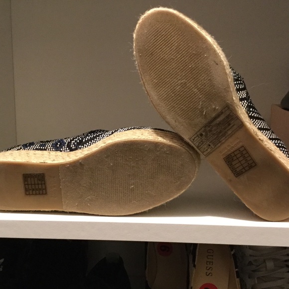 🆕Geo pattern Platform flats 👟 - Picture 3 of 4