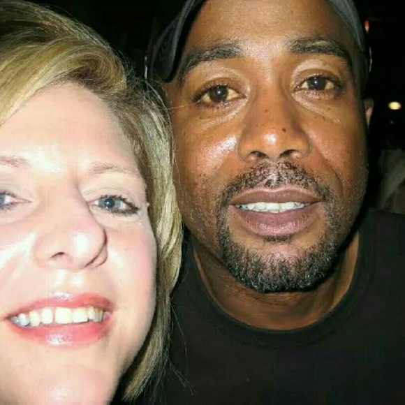 Posh Ambassador⭐ - Picture 3 of 5