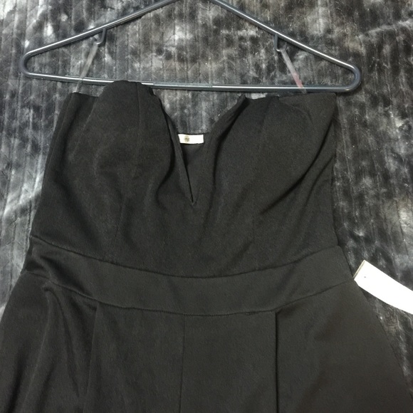 Sweet heart neckline jumpsuit (never worn)