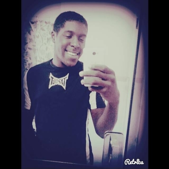 Meet your Posher, Chris - Picture 1 of 1