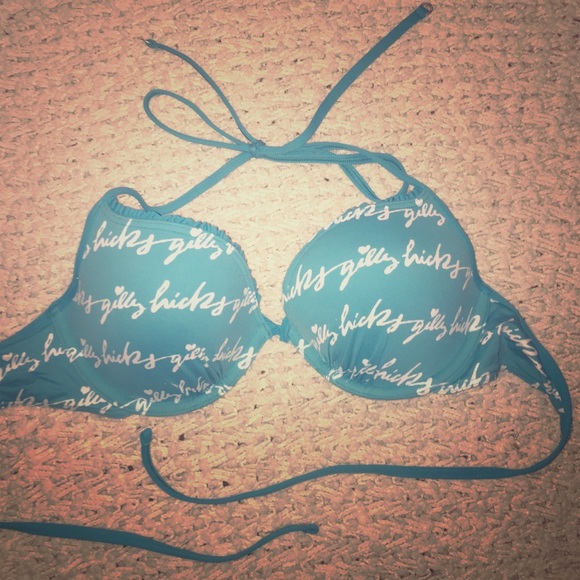 Gilly Hicks bikini top