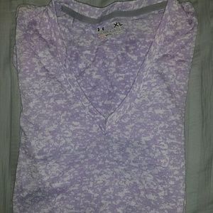 SOLDDD Under armour v neck