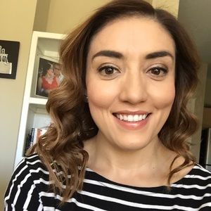 Meet your Posher, Mariel