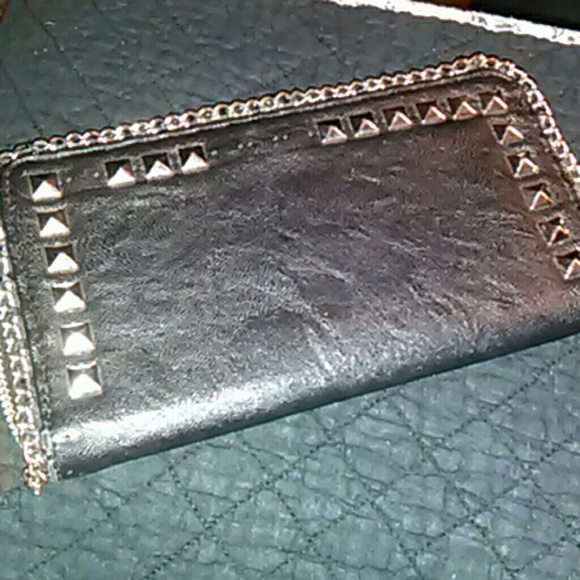 Pyramid Studded wallet