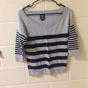 American Eagle Quarter Sleeve  Sweater
