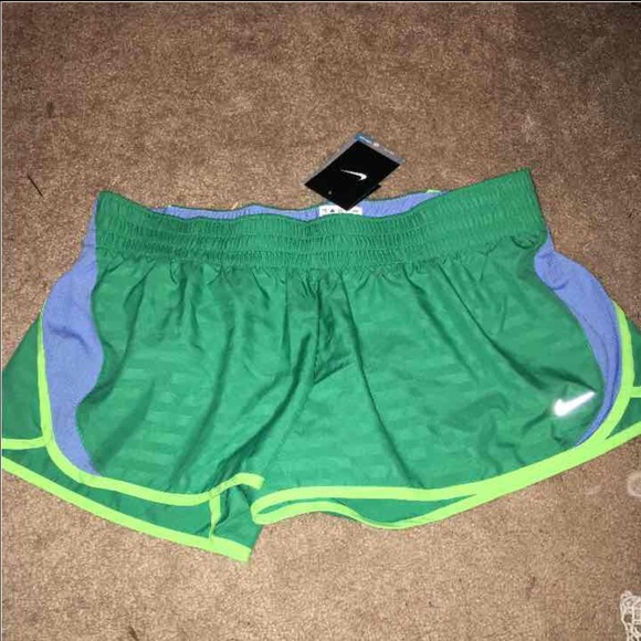 NWT! Nike dri-fit shorts - Picture 1 of 2
