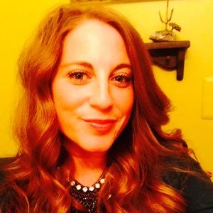 Meet your Posher, Lindsey