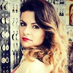 Meet your Posher, Andreea