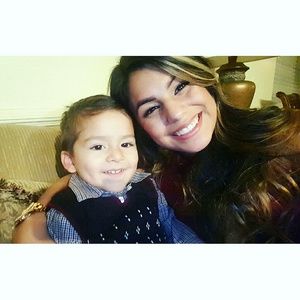 Meet your Posher, Jocelyn