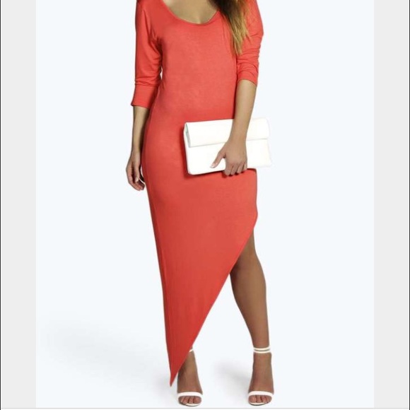 PLUS LUCY SIDE SPLIT MAXI DRESS