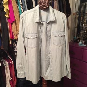 Gap Chambray Button Down