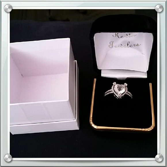 Ring - Picture 1 of 1