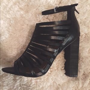 BLACK STRAPPY BOOTIES 6.5
