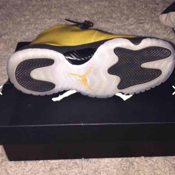 Jordan future - Picture 2 of 3