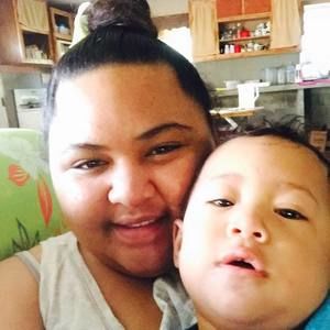 Meet your Posher, Angeline