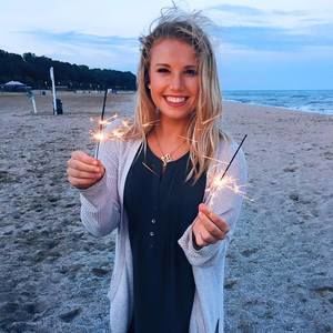 Meet your Posher, Nikki