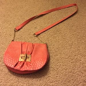 *BARLEY USED* Fancy cross body