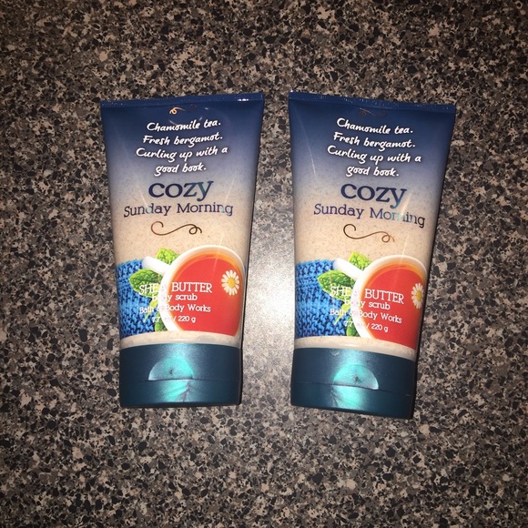 New BBW Cozy Sunday Morning Body Scrub