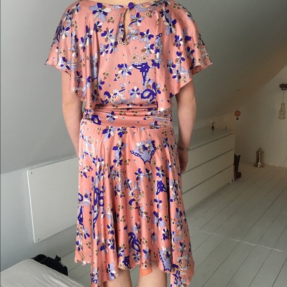 Belle and Bunty of London Dress - Picture 2 of 3