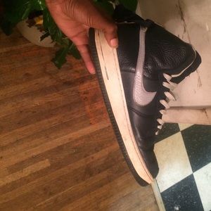 Nike air high tops