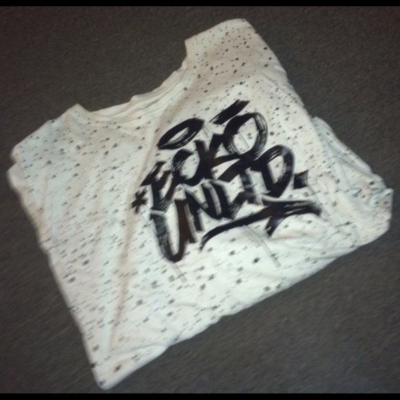 Men's shirt