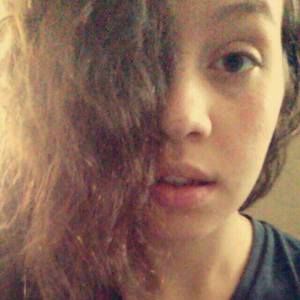 Meet your Posher, Kayla