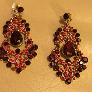 Chandelier earrings pink and burgundy