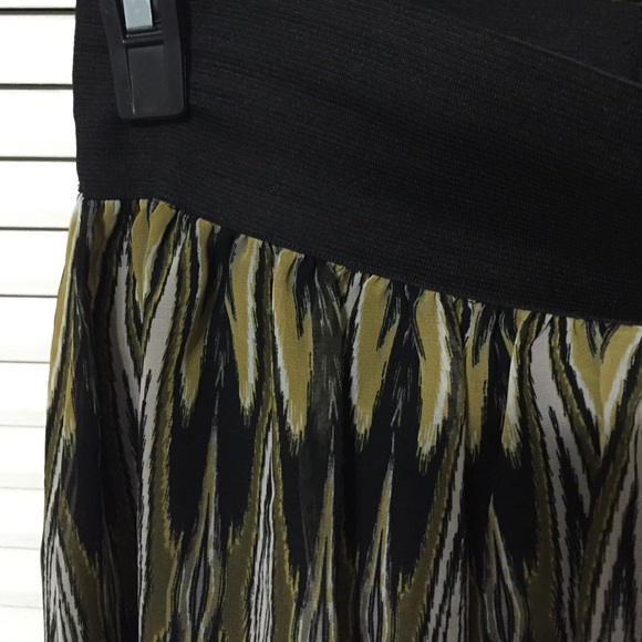 Johnny M Skirt - Picture 2 of 4