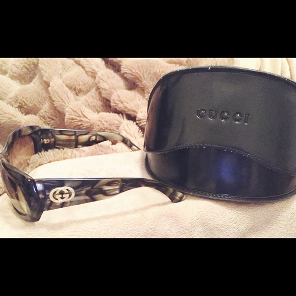 Authentic Gucci Sunglesses - Picture 2 of 4