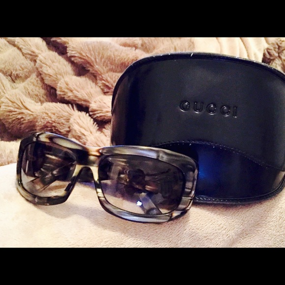 Authentic Gucci Sunglesses - Picture 4 of 4