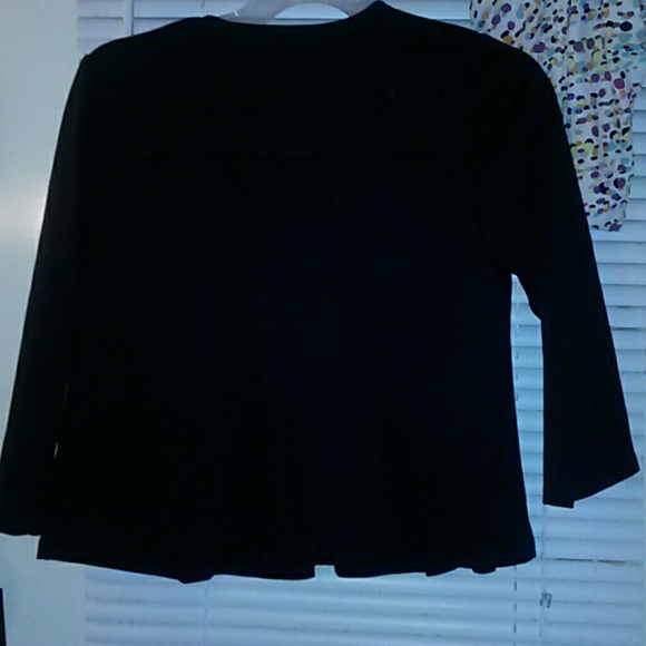 Black one button cotton jacket/cover up! - Picture 2 of 3