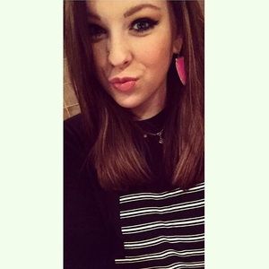 Meet your Posher, Taylor