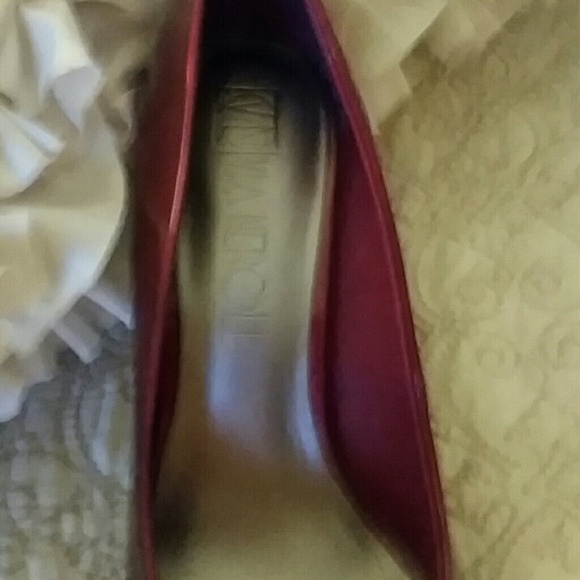 The Ruby Red Heel - Picture 3 of 4