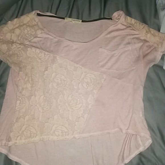 Cute Rose Lace Top!! - Picture 1 of 2