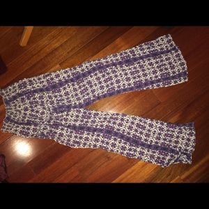 Brandy Melville flowy pants