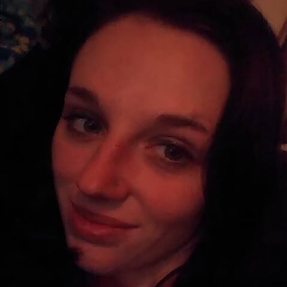 Meet your Posher, Tiffany - Picture 1 of 1