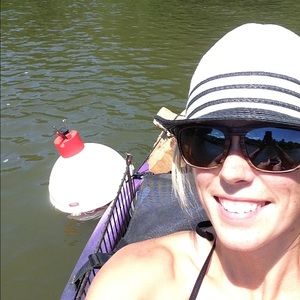 Meet your Posher, Cherie