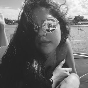 Meet your Posher, Eugenia