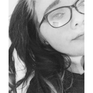 Meet your Posher, Kaci